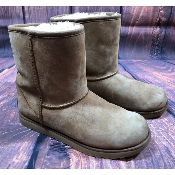 UGG Classic Short Chestnut Brown Boots 1019646K Big Kids Girls 6/38 (t7j) - Picture 3 of 10